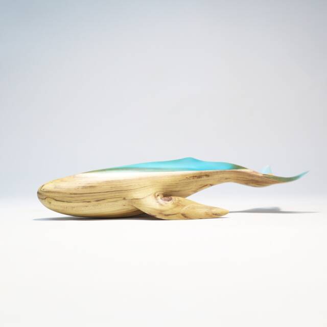 Duo Whale Sculpture - 35 - image 1