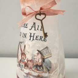 Alice in Wonderland Vase Vintage Style Hand-Painted Glass - thumbnail 2
