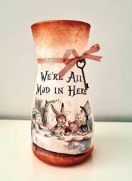 Alice in Wonderland Vase Vintage Style Hand-Painted Glass - thumbnail 1