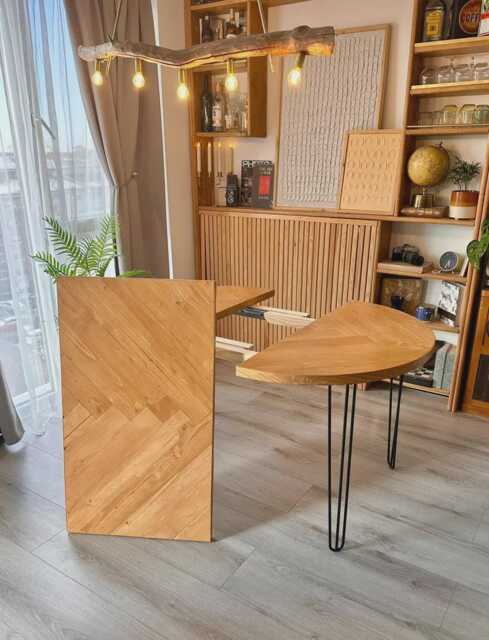 Extendable Round Dining Table With A Herringbone Inlay - Rustic Style - image 1