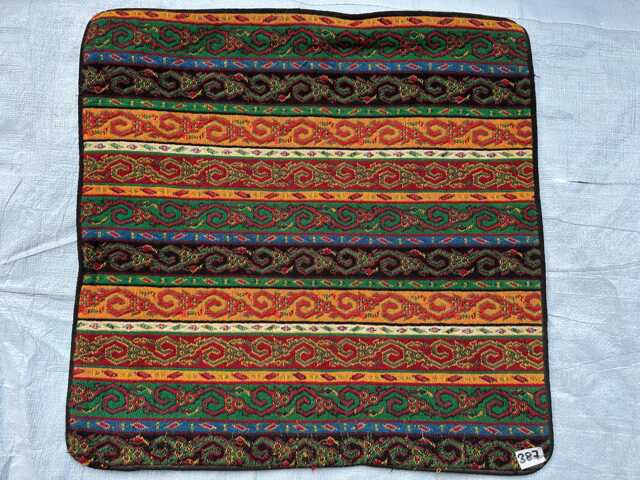 Seat Of 4 Pieces Khanta Work Scarf Cushion Covers , 40x40cm - image 1