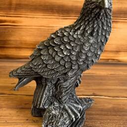 stone Garden Bald Eagle On Log Detailed Ornament - thumbnail 4