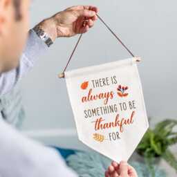 Thanksgiving Wall Decor - Be Thankful Linen Flag Pennant Day Gift For Host Men Women Autumn Fall Fabric Hanging - thumbnail 2