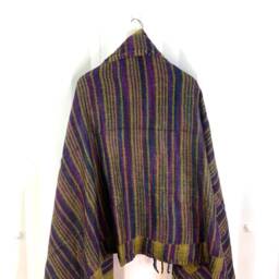 Green Cosy Blanket 4 Parties Festivals & Snuggling. A Lovely Soft Touch, Very Warm, Nice & Lightweight Shawl Scarf Throw - thumbnail 2