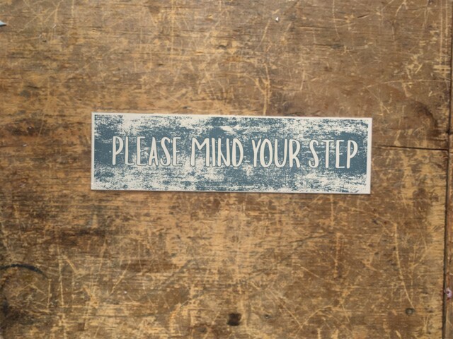 Please Mind Your Step Sign Enamel Metal Tin Sign Wall Plaque