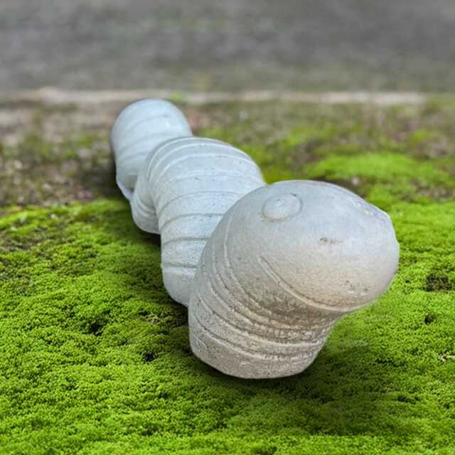 Garden Cement Worm Sculpture Concrete Figure Stone Animal Ornament Cute Decor Handmade Lawn Statue Outdoor Art Gift - image 1
