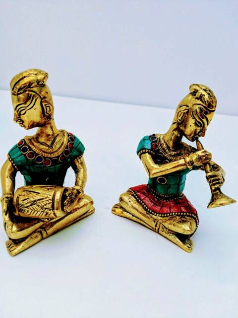 Musicians - Set Of 2 Brass Statue in Coral Stone Work - image 1
