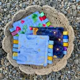 Plush Sensory Pocket Crinkle Comforter - Mini Blanket/Travel Fidget - thumbnail 2