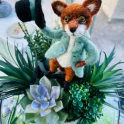 Needle Felted Gentleman Fox - With Top Hat, Victorian Dapper Doll, Handmade Woodland Animal, Collector Figurine - thumbnail 2