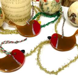 Fused Glass Robin Ornament Handmade Bird Hanger - thumbnail 4