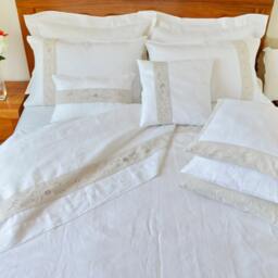 Queen/King Size Bed Sheet Set, Flat Bed Coverlet & Pillowcases Embroidery Shabby Chic Decor Wedding/Christmas Gift White - thumbnail 3