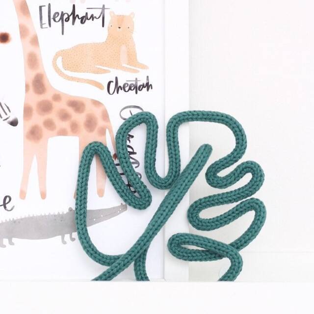 Knitted Wire Jungle Leaf, Safari Nursery Decor, Nursery Wall Monstera Leaf - image 1