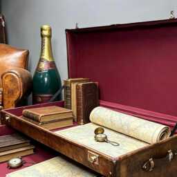 English Handmade Luxury Leather Chest - Coffee Table Room Decor Drawer - thumbnail 3