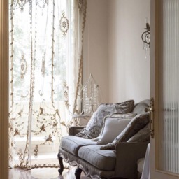 Antique Victorian Curtain With Gold Medallion Decorations, Italian Luxury - thumbnail 4