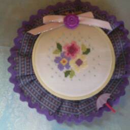 Flowers in A Hoop Wall Hanging - thumbnail 3