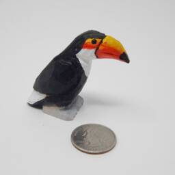 Toucan Wooden Figurine - Hand-Carved Tropical Bird Decor Gift - thumbnail 2