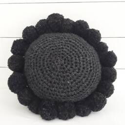 Round Knitted Cushion With White Pompoms - Stockholm - thumbnail 3