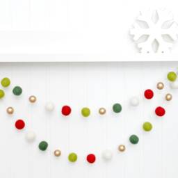 Christmas Garland Red, Green, & White Wool Felt Balls With Gold Beads - thumbnail 2