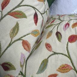 Voyage Fabric, Cervino - Classic Leaf Trail Tapestry Cushion Cover, Pillow High Quality Handmade/Worldwide Shipping - thumbnail 3
