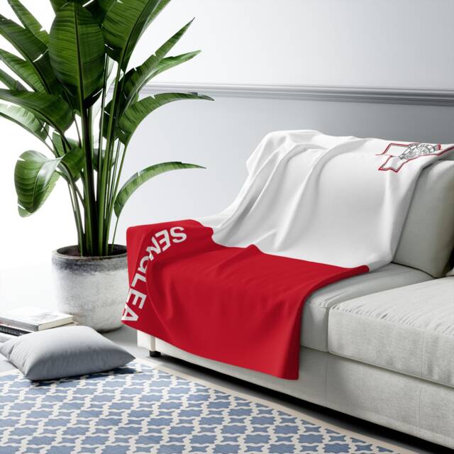 Malta Fleece Blanket, Flag Of Malta, Custom Personalized Country Gift, Name Blanket - image 1