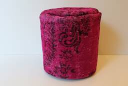 Pink Kilim Pouf, Vintage Wool Ottoman, Floor Cushion - thumbnail 1