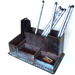 Rusty Industrial Iron Steel Desk Organizer Modern Metal Pen Stand Home Living Loft Hand Crafted Office Holder For Storage - thumbnail 3