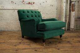 British Handmade Emerald Green Velvet Chesterfield Armchair/Lounge Chair - thumbnail 1