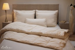 Queen Wool Duvet Extra Warm Winter Bedding, Natural Filling - Us Duty Paid - thumbnail 1