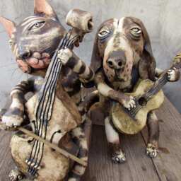 Ceramic Dog Guitarist - thumbnail 2