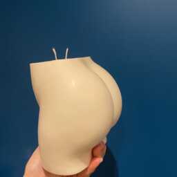Large 16cm Heavy Double Wick Bum Bottom Female Booty Curvy Soy Wax Fragranced Candle - thumbnail 2