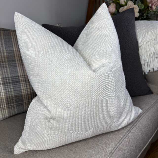 Handmade Natural Ivory Cushion Cover - Reversible Pillow Case/Designer Fabric Graphic Geometric Design Throw Double Sided - image 1