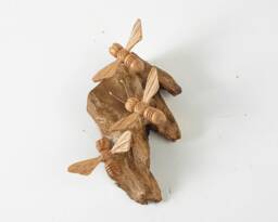 Handcrafted Wooden Bee Wall Art Tropical Nature Sculpture 5 - thumbnail 1