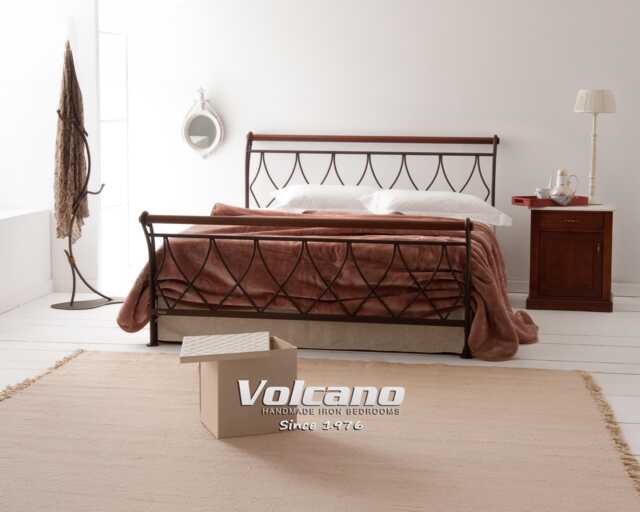 Wood & Iron Classic 160x200cm Elina Bed Frame - Handmade Wrought Metal Lifetime Guarantee - image 1