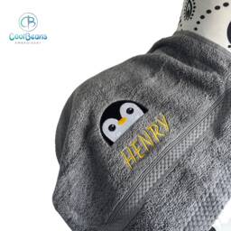 Penguin Head Towel - Personalised Face Cloth/Hand Bath = Embroidered - thumbnail 3