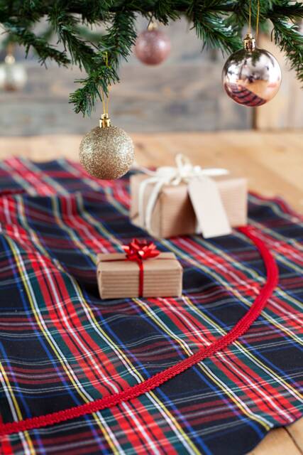 Black Stewart Tree Skirt With Red Trim, Tartan Skirt, Black Christmas Skirt - image 1