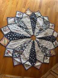Large Christmas Tree Skirt, 72 Inch Diameter, Snowman, Dianna Marcum Fabric, Recipes, Real Tree, Snowflakes, Navy, Hearts, Quilted