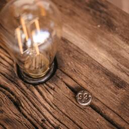 Handmade Lamp/Wooden Recycled Train Beam Night Wood - thumbnail 4