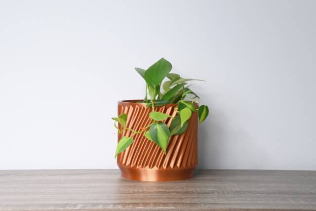"Penelope Planter With Drainage & Saucer in Copper, Unique 3D-Printed Plant Pot, Small To Large Sizes 4"" 5"" 6"" 7"" 8" - image 1