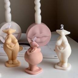 Curvy Body Soy Candle Handmade Woman Torso Sculpture - thumbnail 2