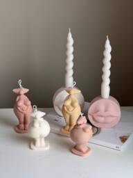 Curvy Body Soy Candle Handmade Woman Torso Sculpture - thumbnail 1