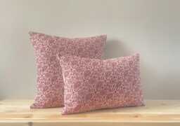 Jaya - Red Paisley Abstract Pattern Linen Modern Farmhouse Cushion Covers - thumbnail 1