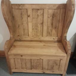 Reclaimed Wooden 3Ft Monk Bench/ Settle Bench With Storage - thumbnail 4