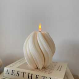 Handmade Swirl Soy Wax Candle Glam Home Decor Art - thumbnail 3