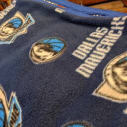 Handmade Dallas Maverick Blanket - thumbnail 3