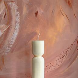 Set Of 2 Ribbed Pillar Hourglass Decorative White Beeswax Candles - thumbnail 3