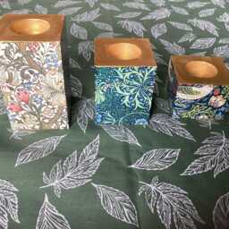 Set Of 3 William Morris Tea Light Holders. Wooden - thumbnail 4