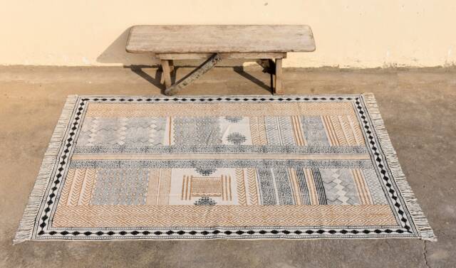 8x10 Feet Indian Rugs Cotton Rug, Woven Area For Sale, Decor Rustic Rugs, Decorative Bohemian Indian - image 1
