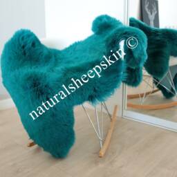 Genuine Natural Emerald Green Sheepskin Rug Throw Scandinavian Style - thumbnail 3