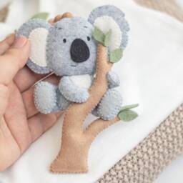 Australia Stroller Toy, Koala Pram Pram Accessory, Stroller Lanyard, Felt Hanging Mobile, Car Seat Neutral Gender Gift - thumbnail 3