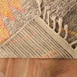 Moroccan Rug, Authentic Berber Vintage Boujaad 6x10 Rug - thumbnail 4